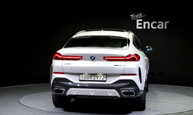 X6 (G06)