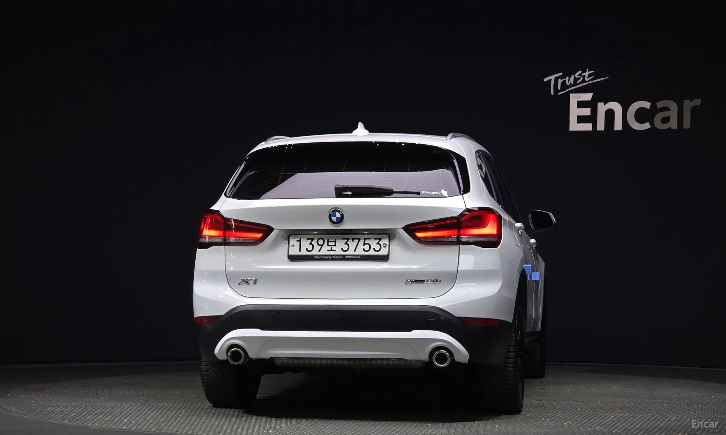 X1 (F48)