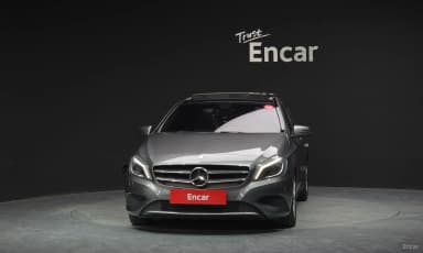 A-Class W176