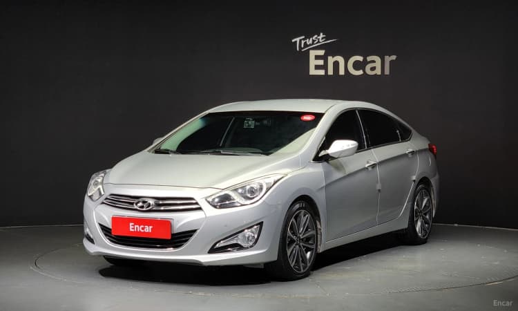 i40 Saloon