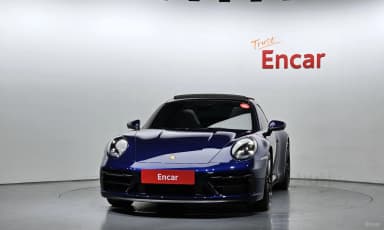 911 (992)