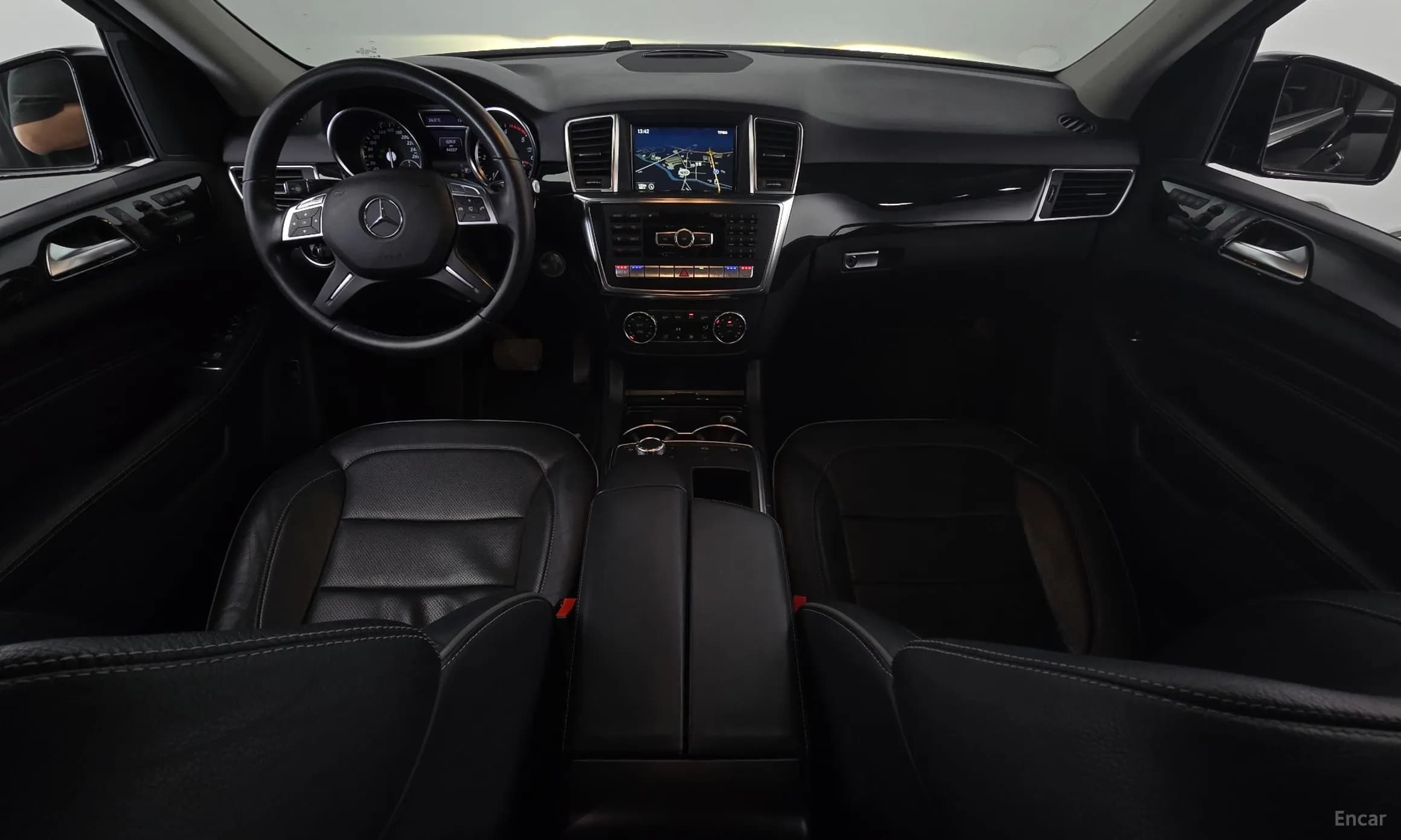 M-Class W166