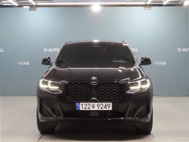 X4 (G02)