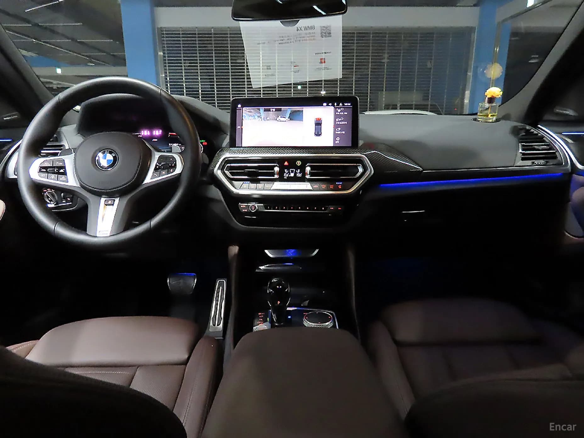 X4 (G02)