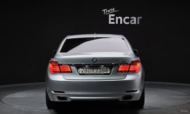 7 Series (F01)
