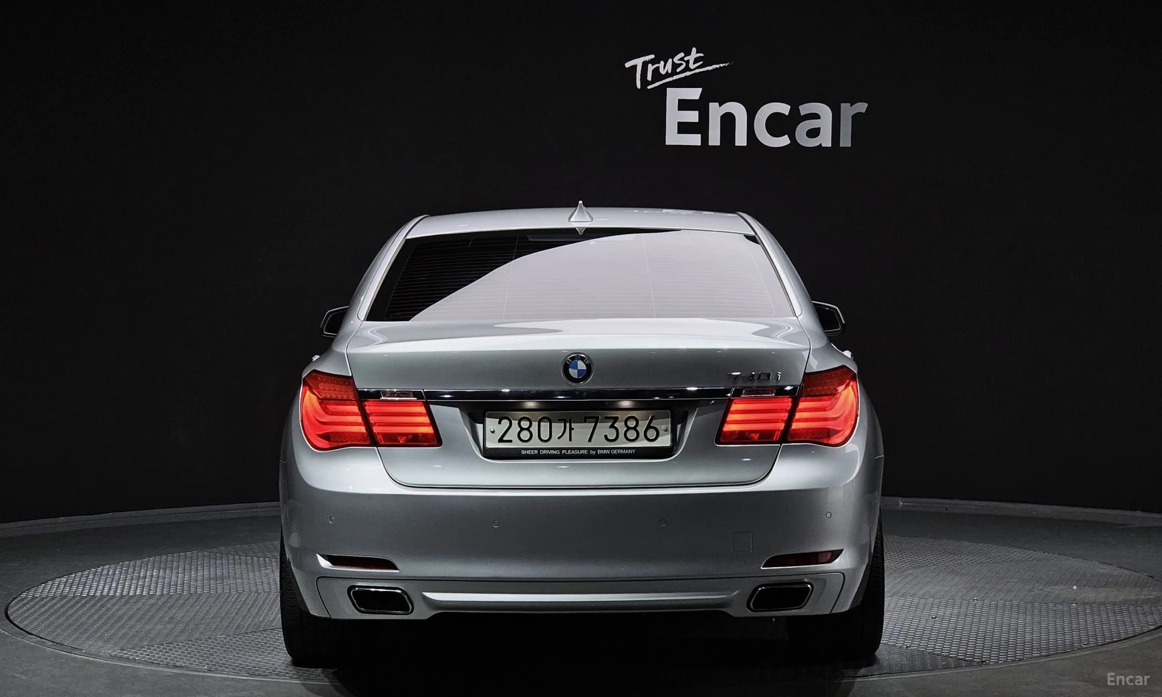 7 Series (F01)