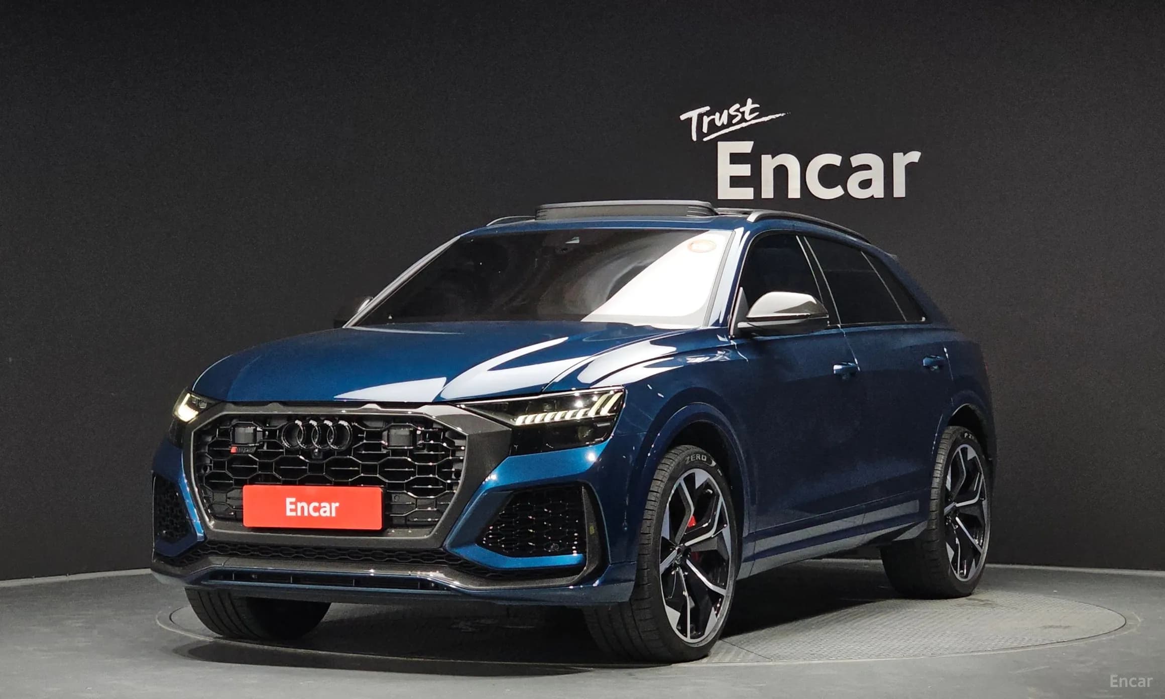 RSQ8 (4M)
