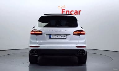 New Cayenne