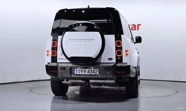 Defender (L663)