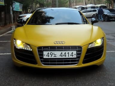 R8