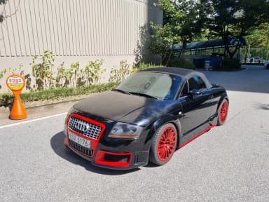 TT