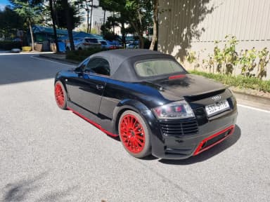 TT