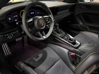 911 (992)