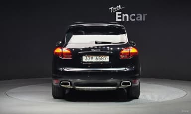 New Cayenne
