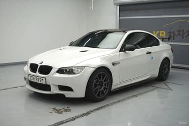 M3 (E90)