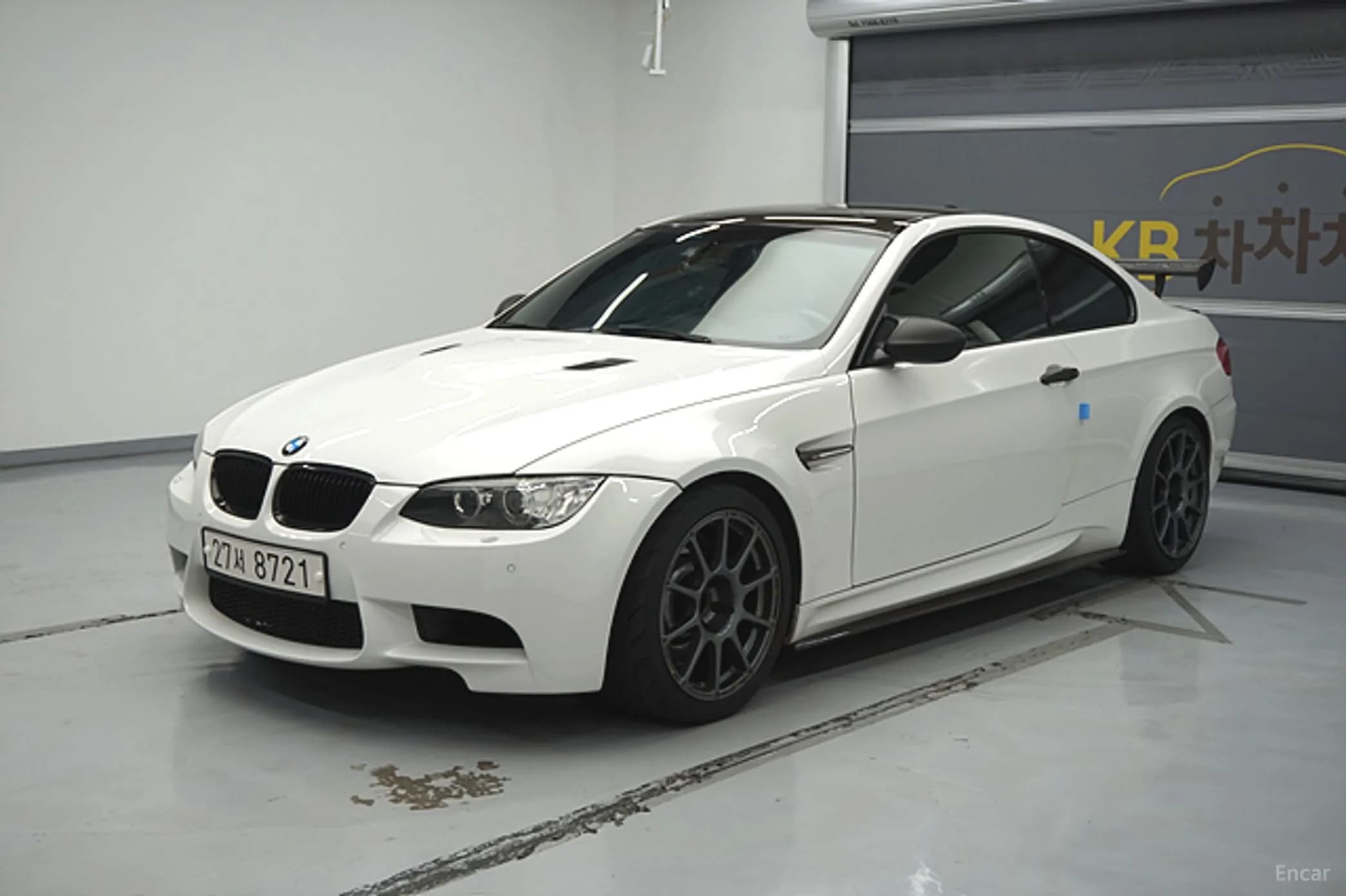 M3 (E90)