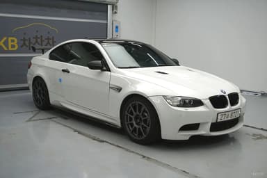 M3 (E90)