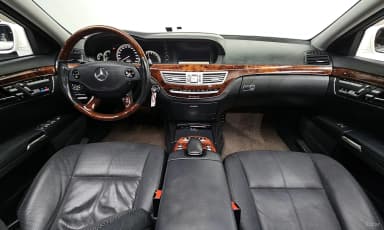 S-Class W221