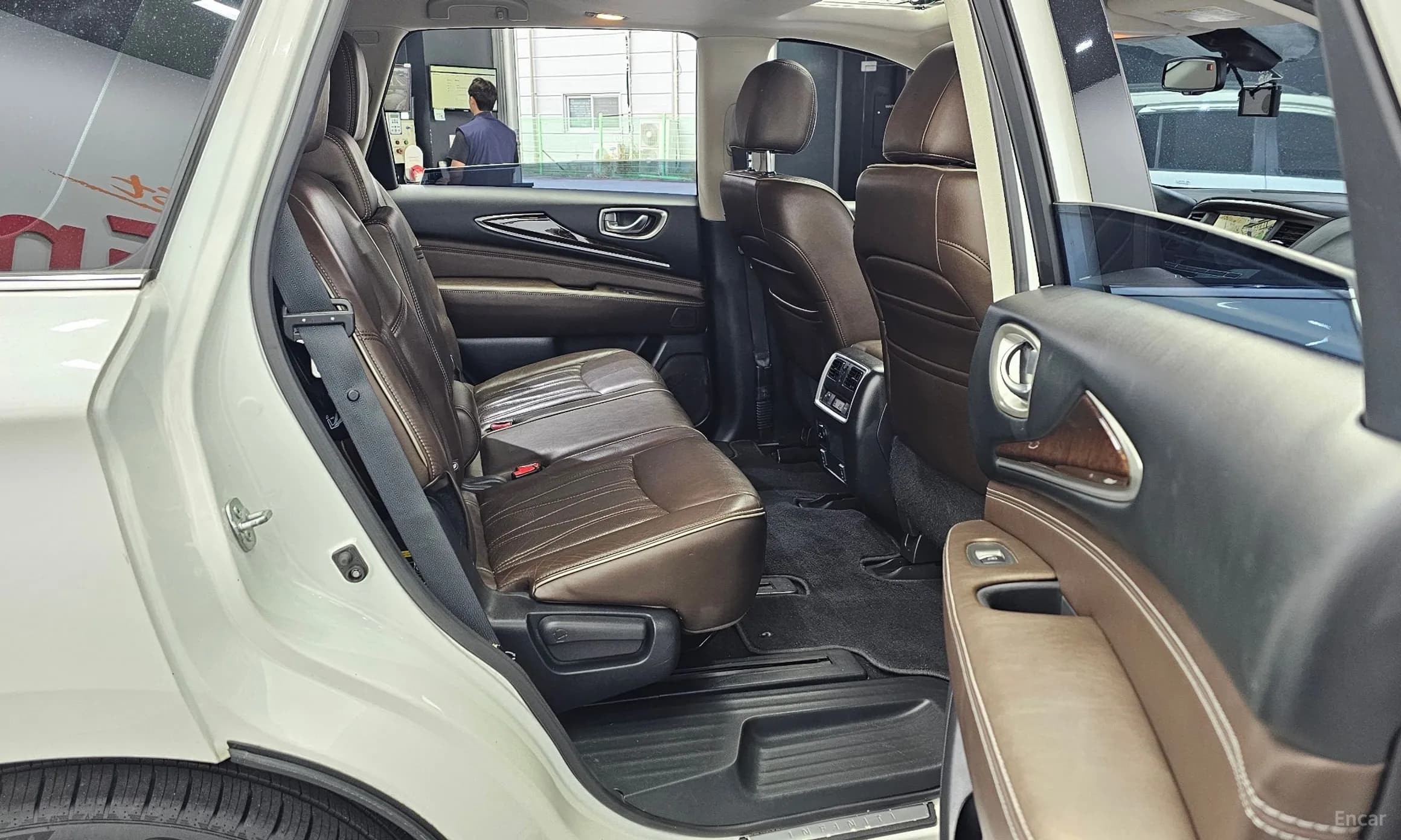 QX60