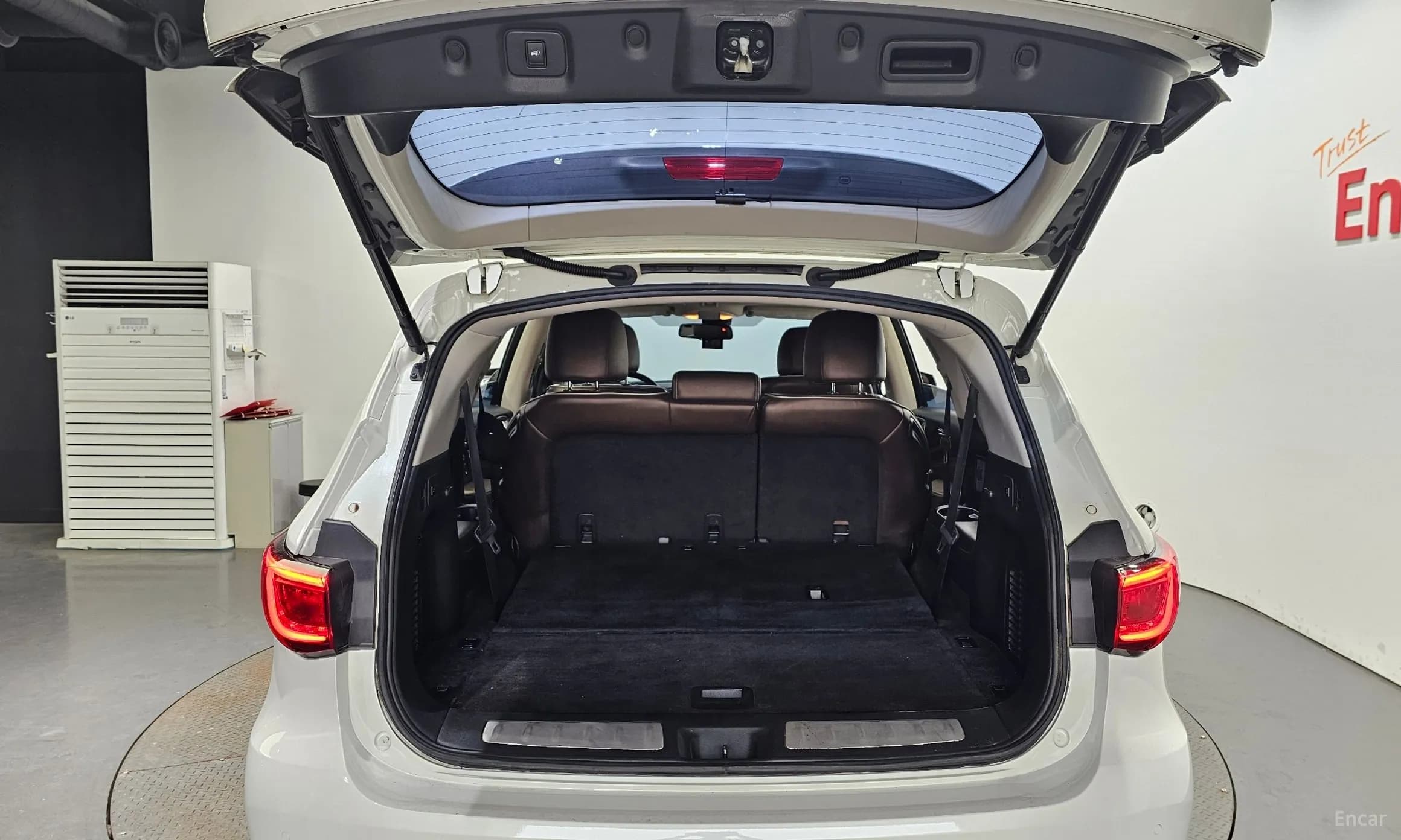 QX60