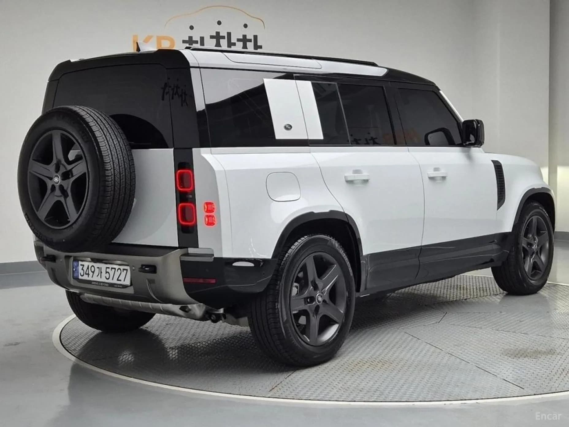 Defender (L663)