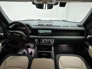 Defender (L663)