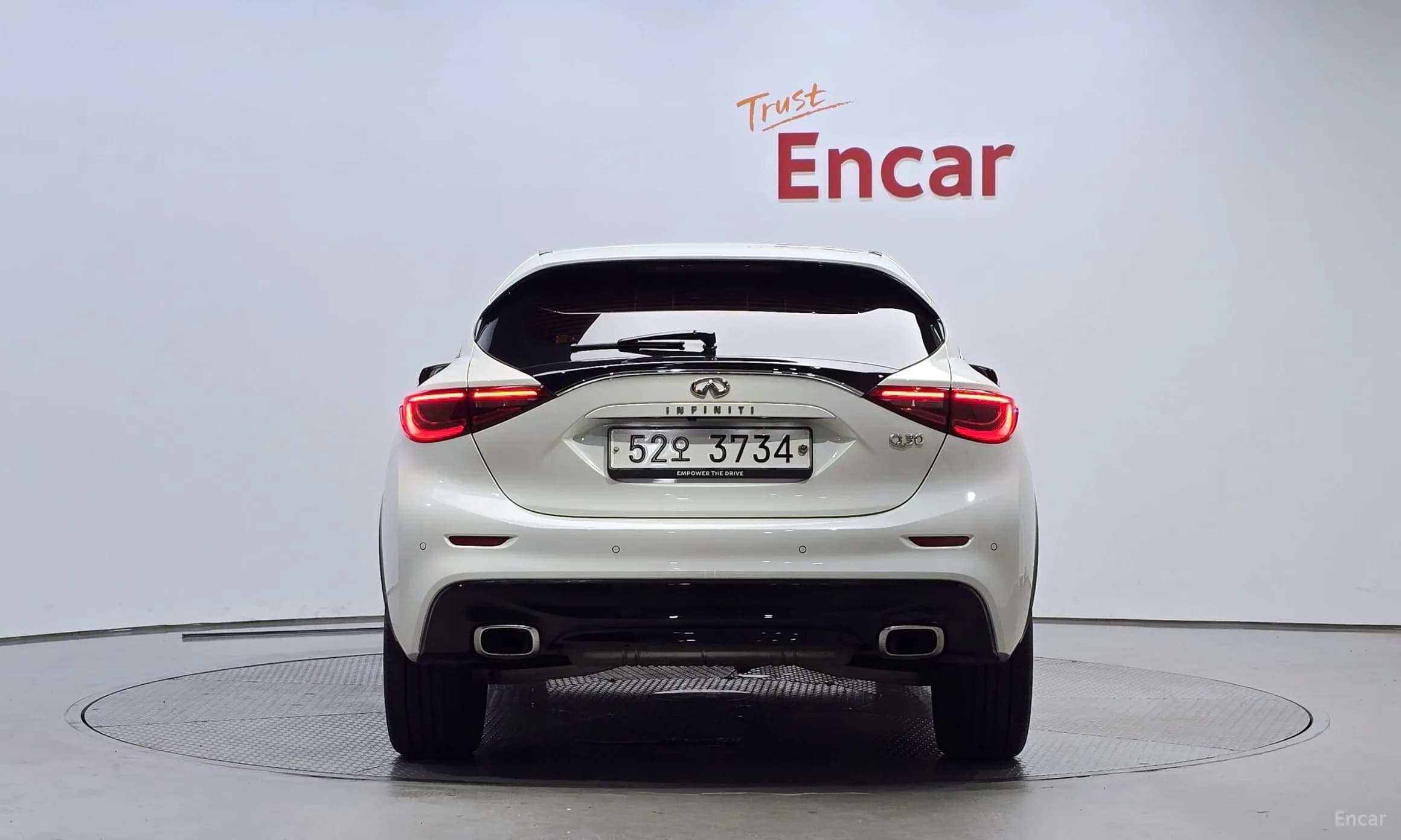 Q30