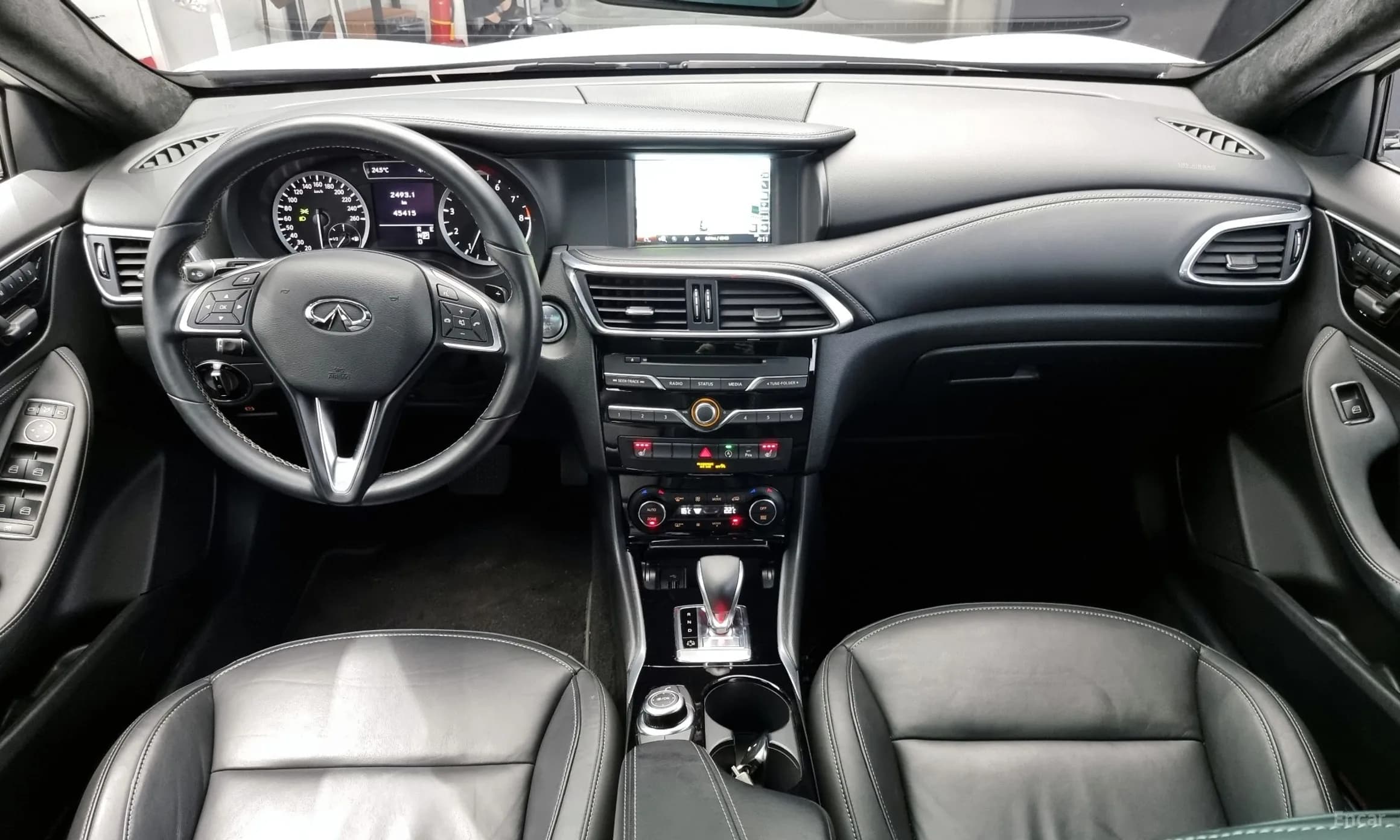 Q30