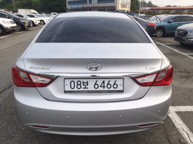 YF Sonata