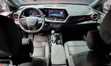 Trax Crossover