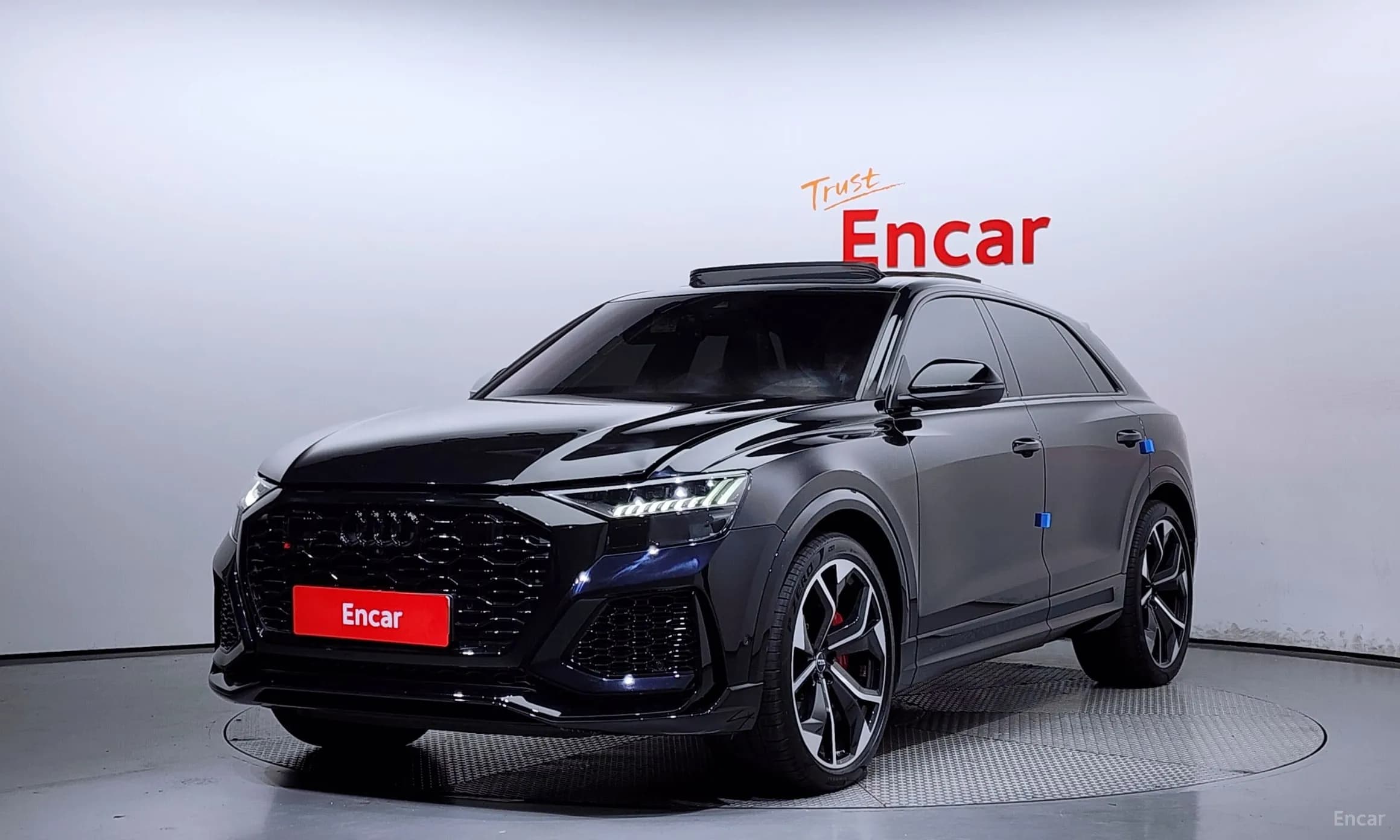 RSQ8 (4M)