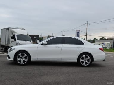 E-Class W213