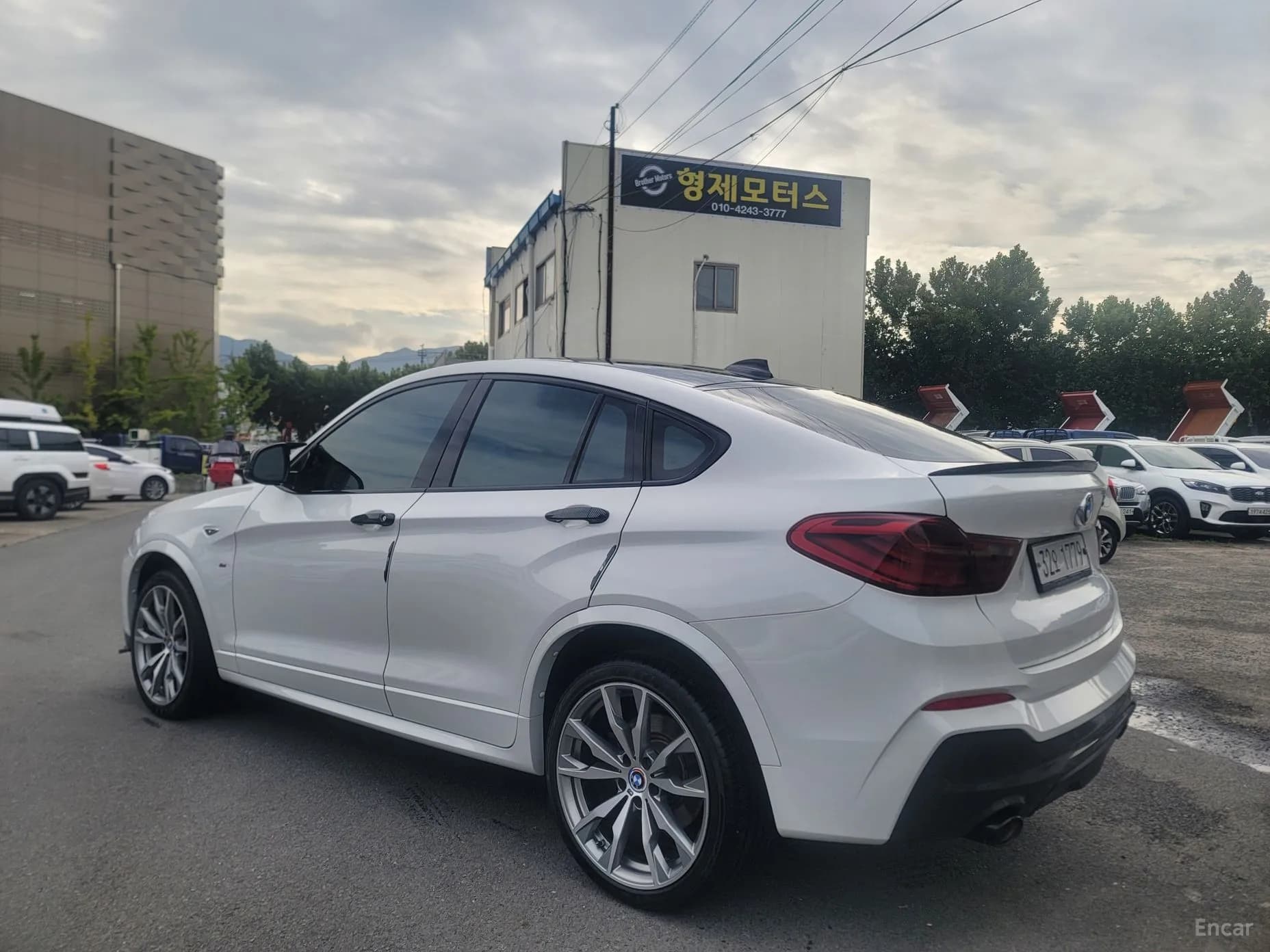 X4 (F26)