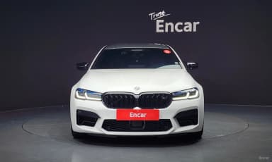 M5 (F90)