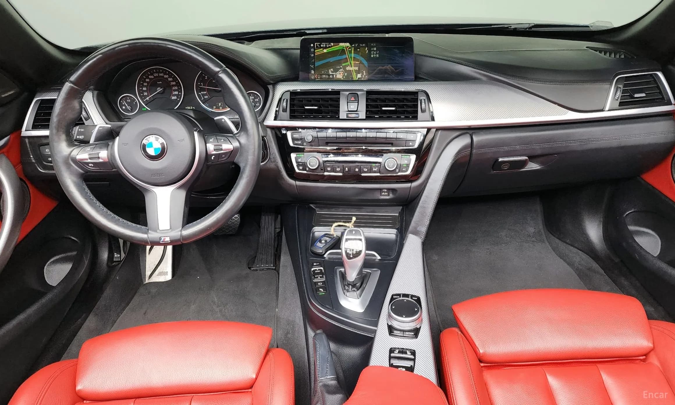 Series 4 (F32)