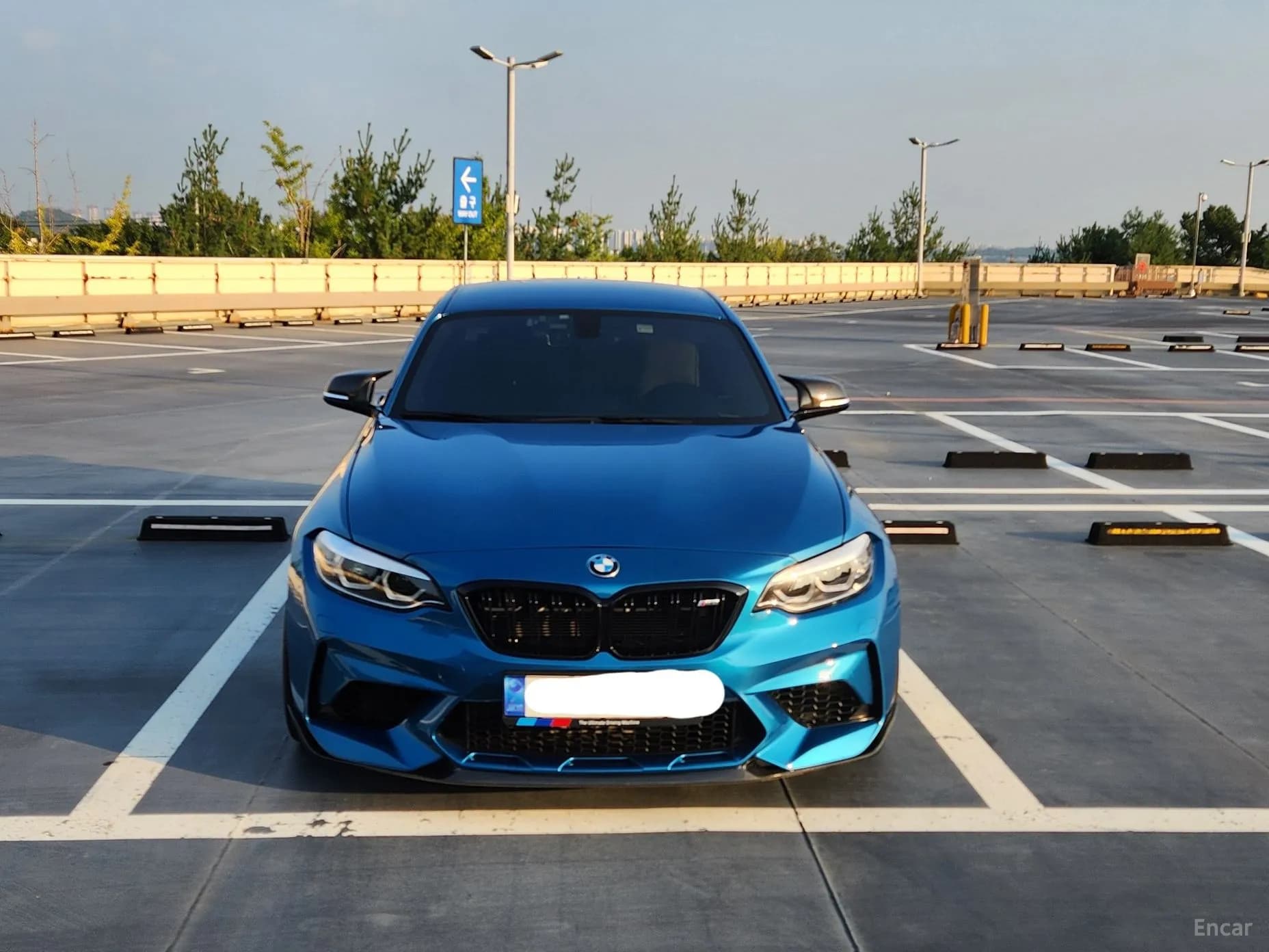 M2 (F87)
