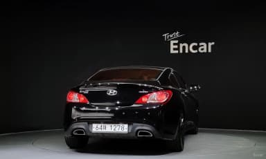 Genesis Coupe