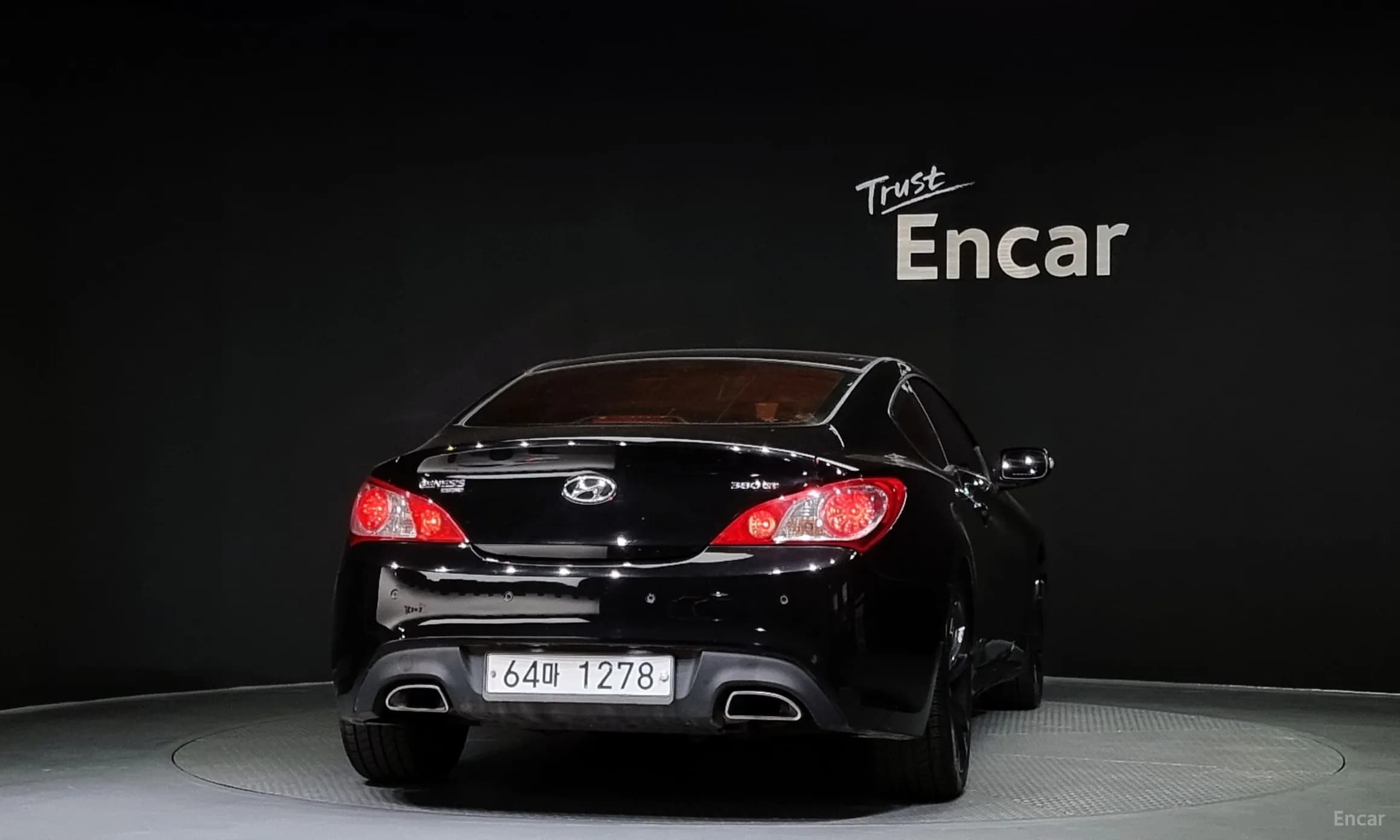 Genesis Coupe