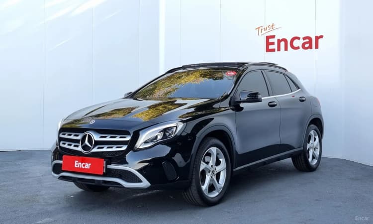 GLA-Class X156