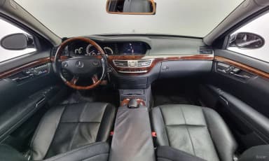 S-Class W221