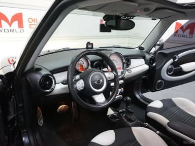 Cooper S