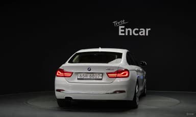 Series 4 (F32)
