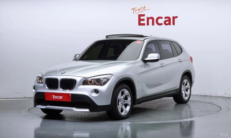 X1 (E84)