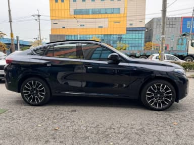 X6 (G06)