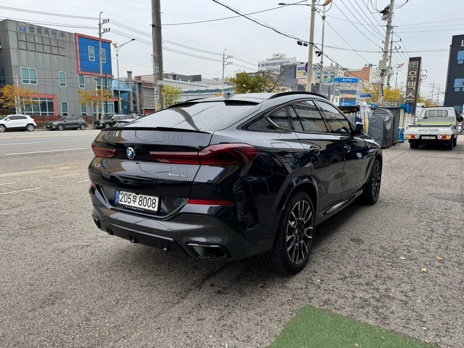 X6 (G06)