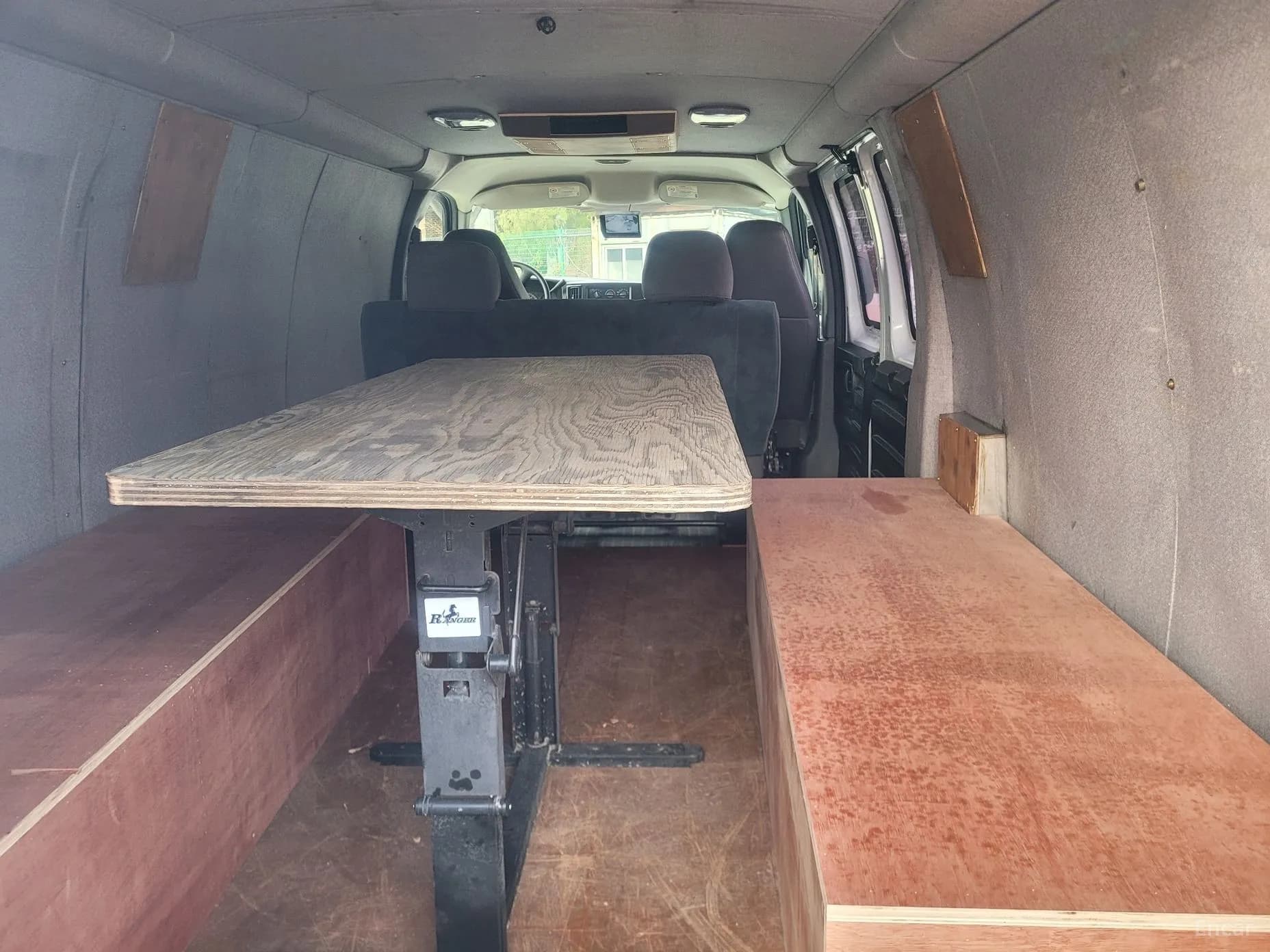 Express Van