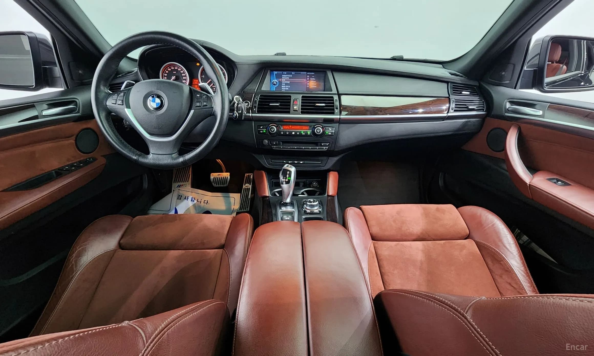 X6 (E71)