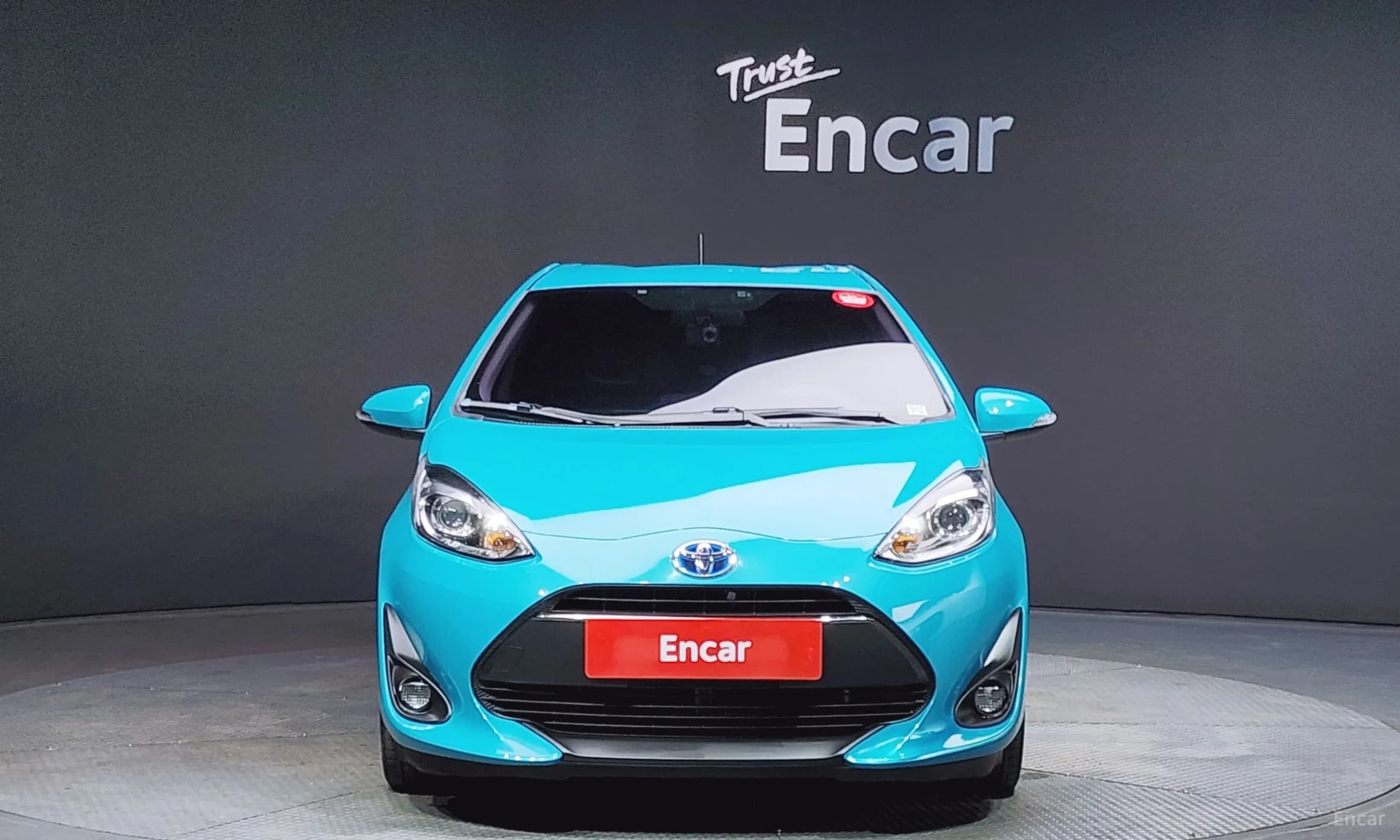 Prius C