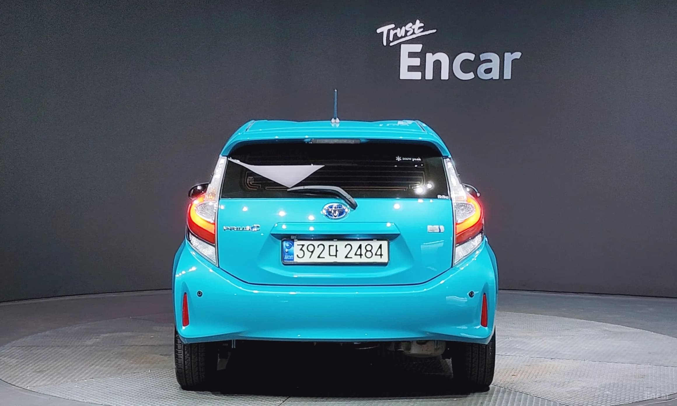 Prius C