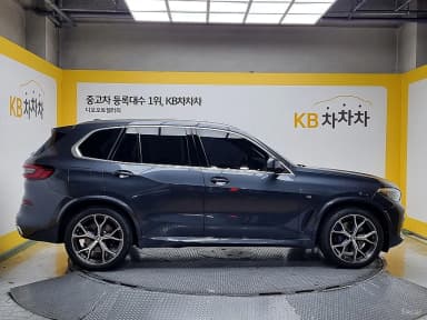 X5 (G05)
